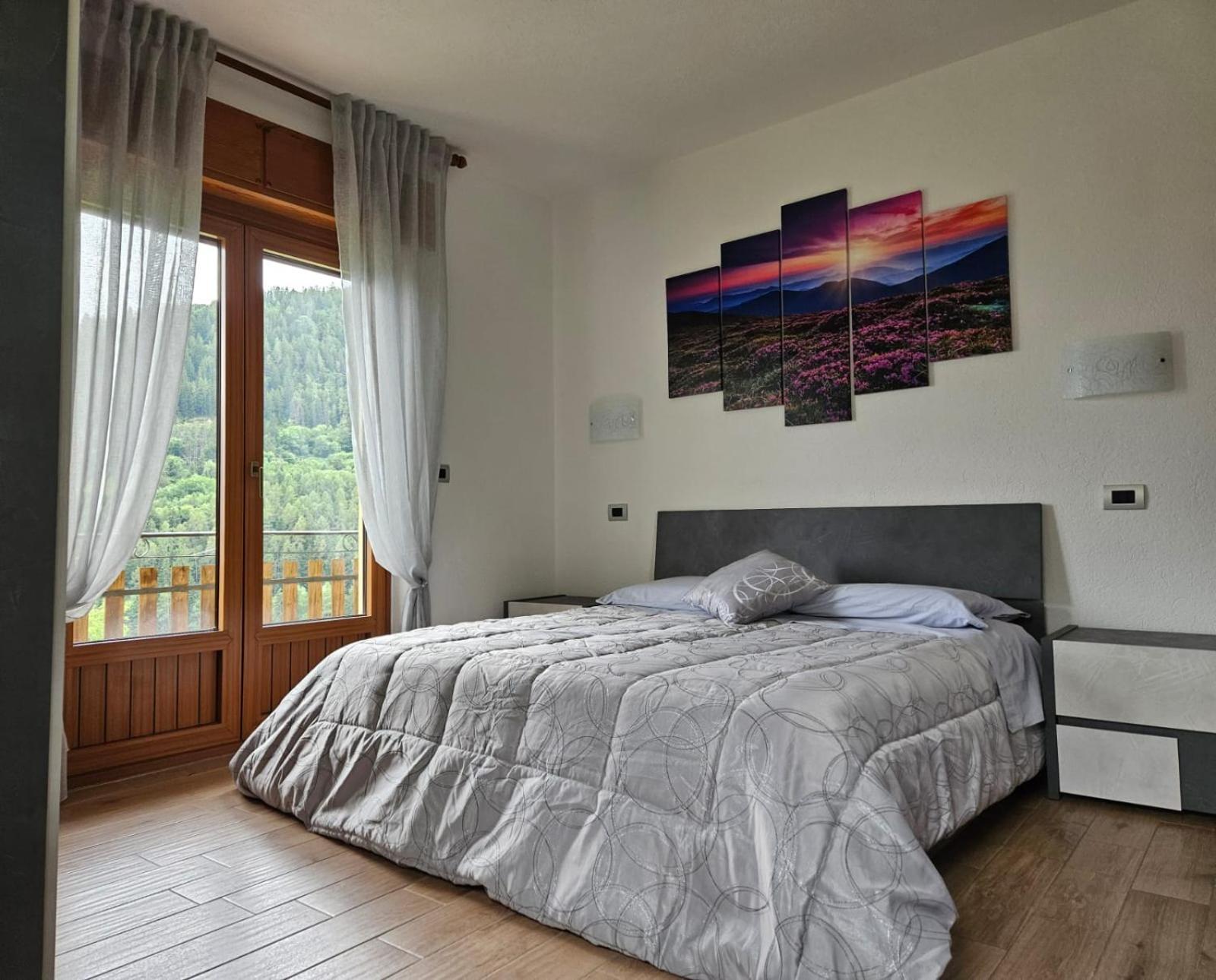 Rayon De Soleil Cir 0016 Allein Aosta Dış mekan fotoğraf